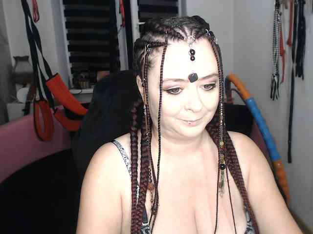 missGODDESS webcam