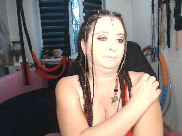 missGODDESS webcam