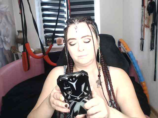missGODDESS webcam