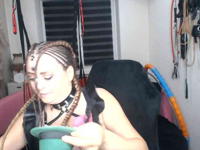 missGODDESS webcam