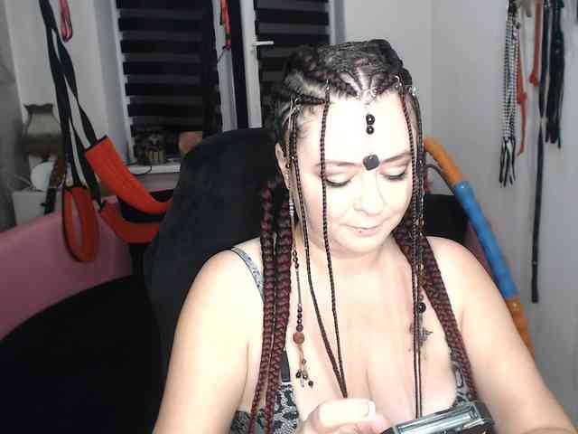 missGODDESS webcam