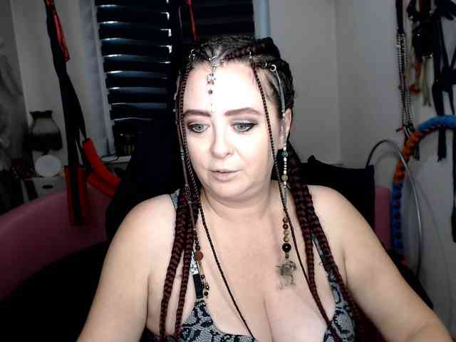 missGODDESS webcam