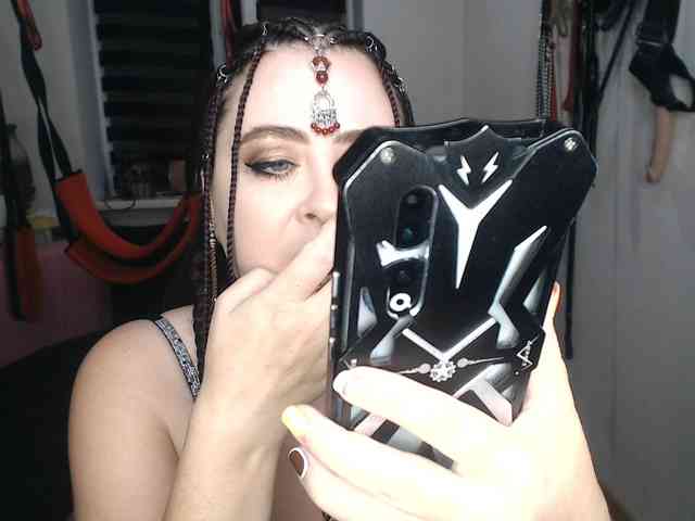 missGODDESS webcam