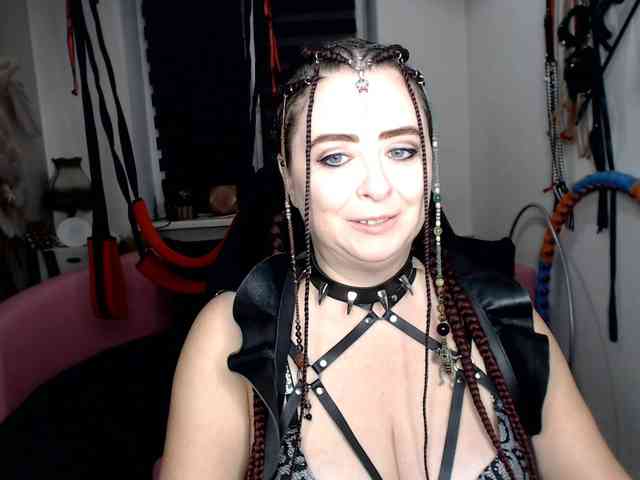 missGODDESS webcam