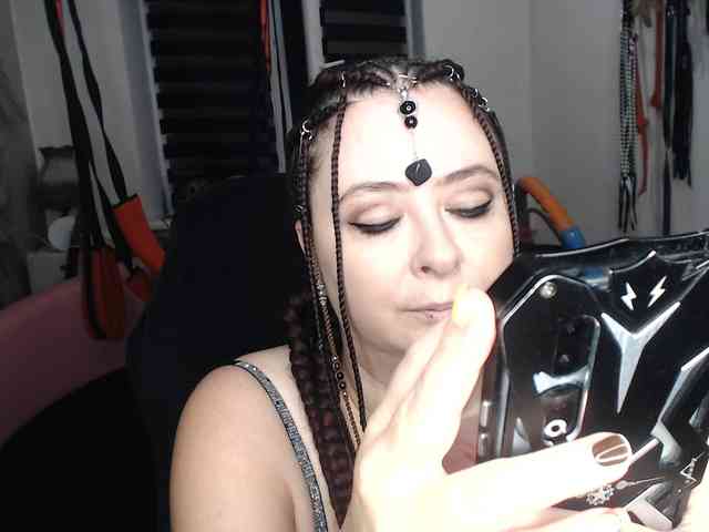 missGODDESS webcam
