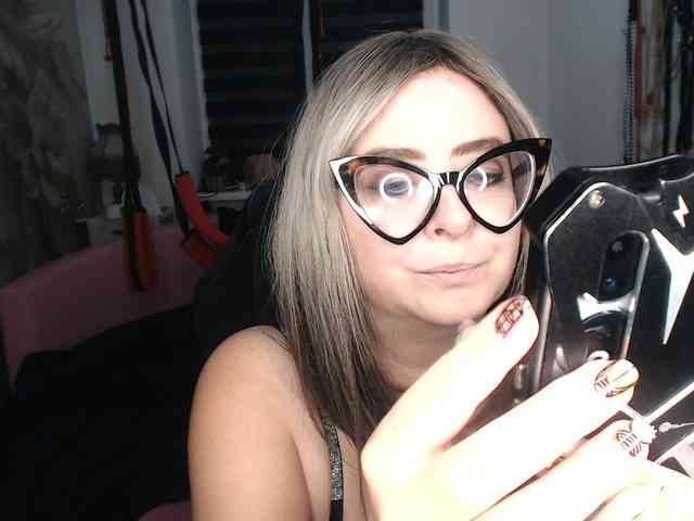 missGODDESS webcam