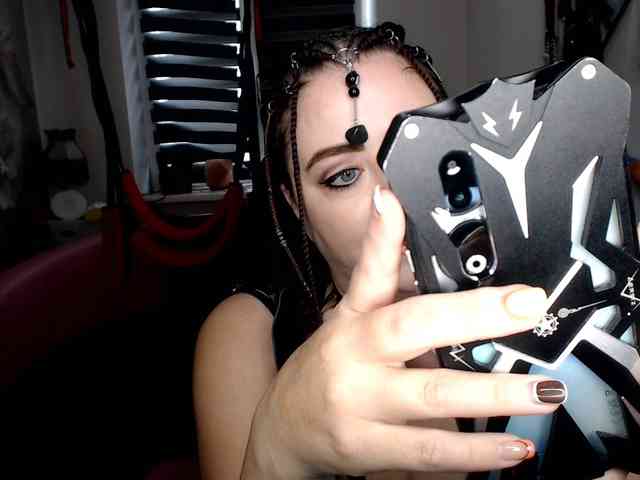 missGODDESS webcam