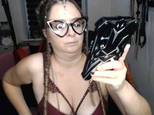 missGODDESS webcam