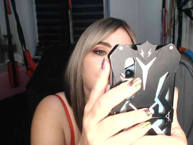 missGODDESS webcam