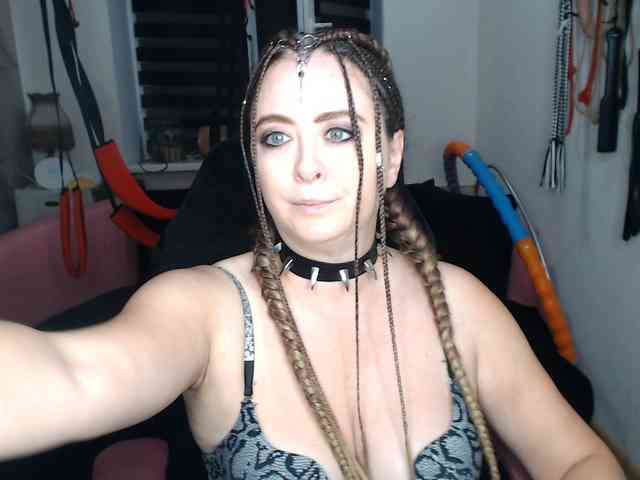 missGODDESS webcam