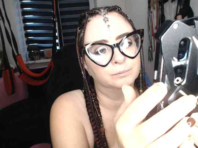 missGODDESS webcam