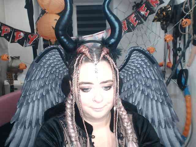missGODDESS webcam