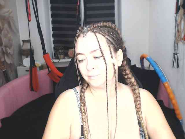 missGODDESS webcam