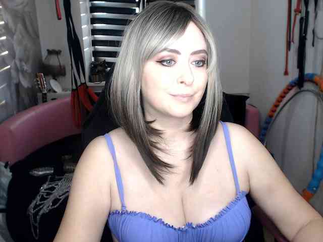 missGODDESS webcam