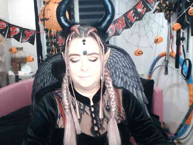missGODDESS webcam