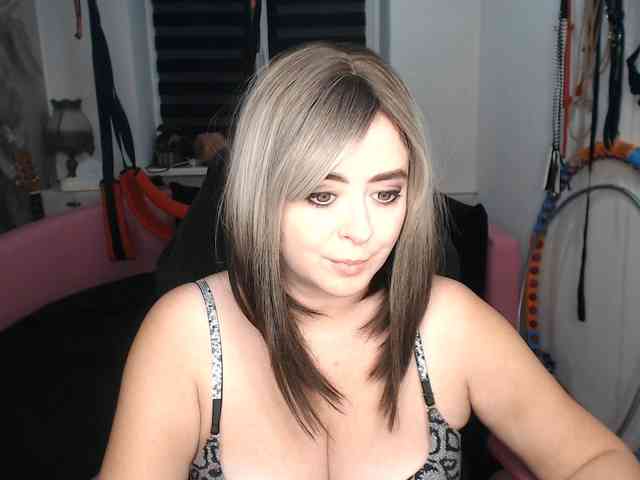 missGODDESS webcam