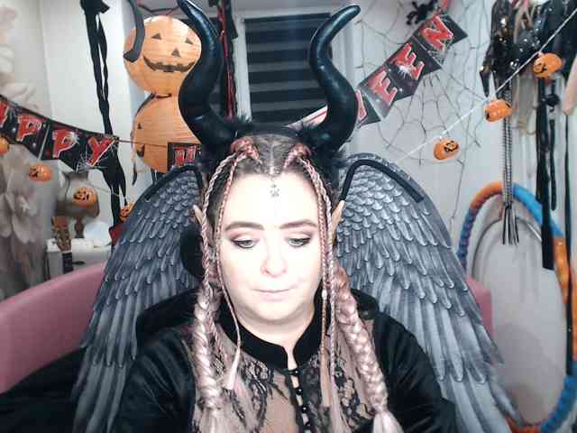 missGODDESS webcam