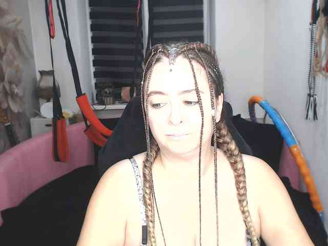 missGODDESS webcam