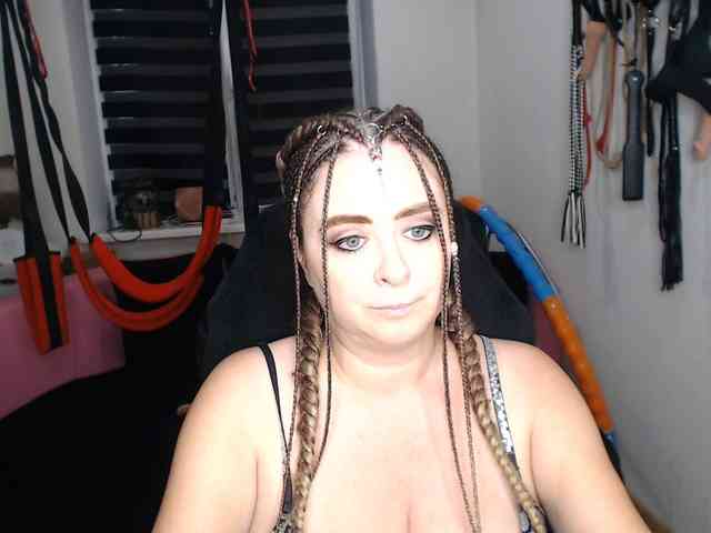 missGODDESS webcam