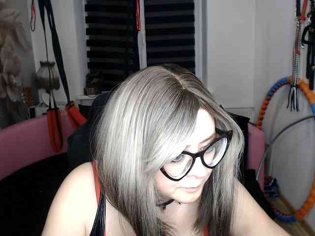 missGODDESS webcam