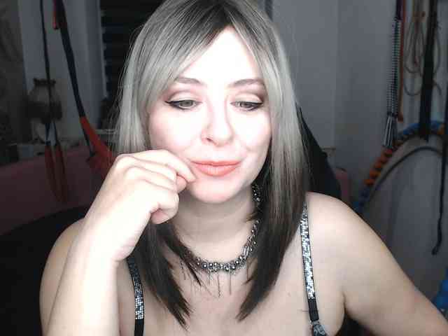 missGODDESS webcam