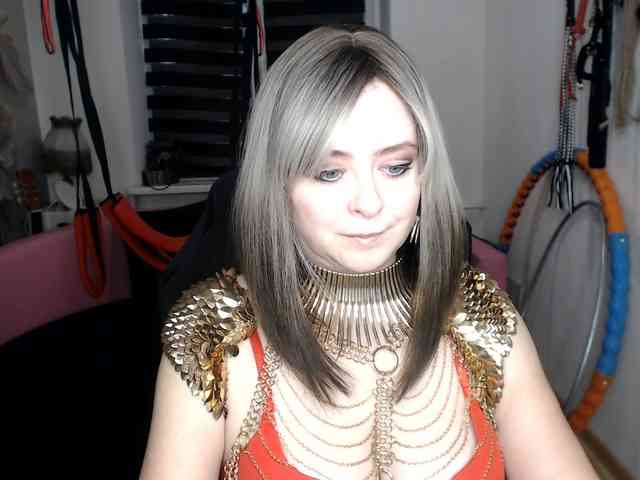 adult free cam MissGODDESS