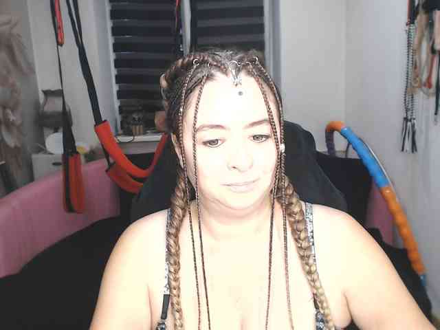 missGODDESS webcam