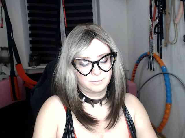 missGODDESS webcam