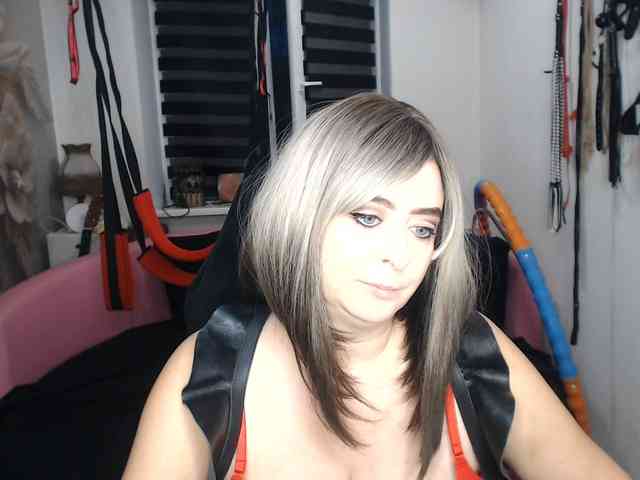 missGODDESS webcam