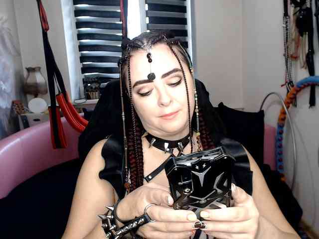 missGODDESS webcam