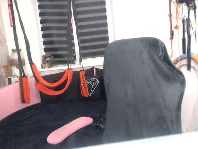 missGODDESS webcam