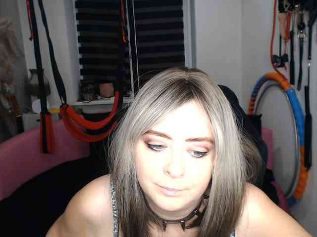 missGODDESS webcam