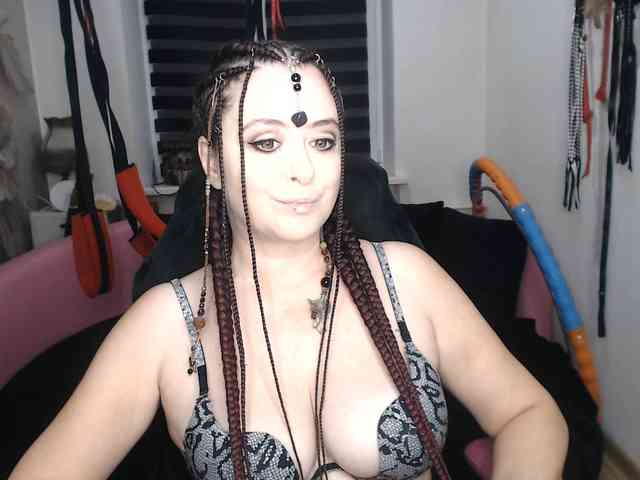 missGODDESS webcam