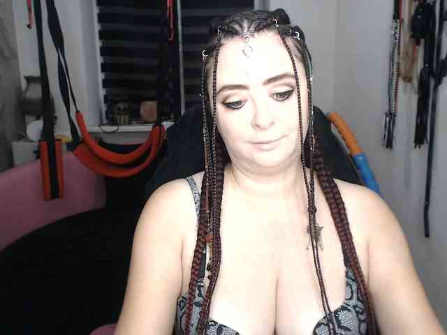 missGODDESS webcam