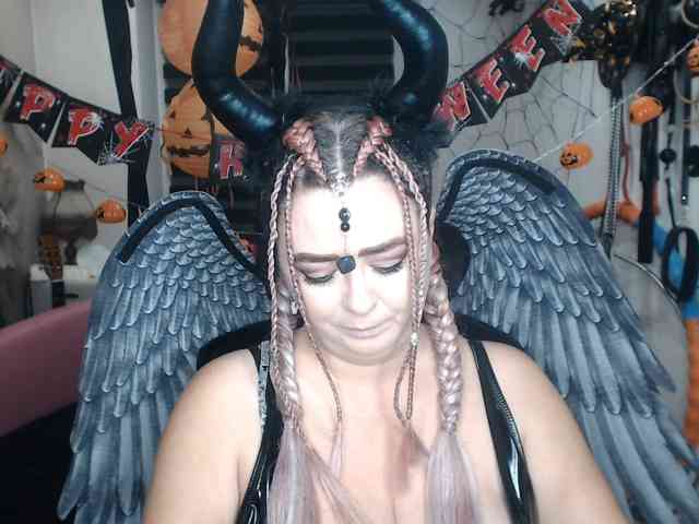 missGODDESS webcam