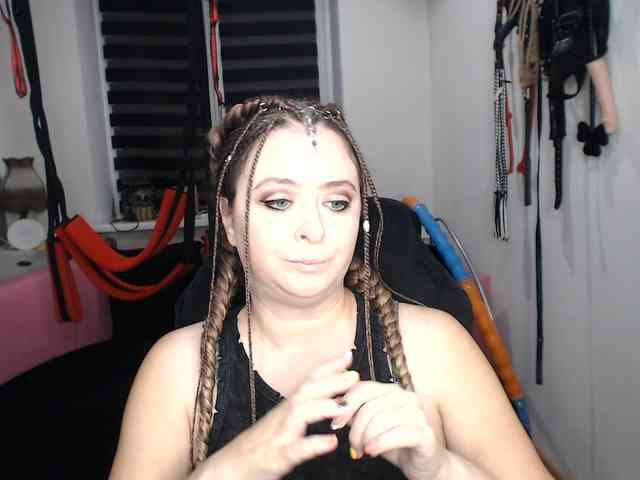 missGODDESS webcam