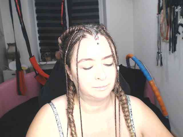 missGODDESS webcam