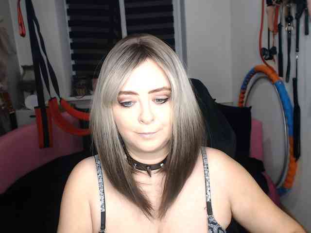 missGODDESS webcam