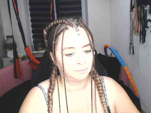 missGODDESS webcam