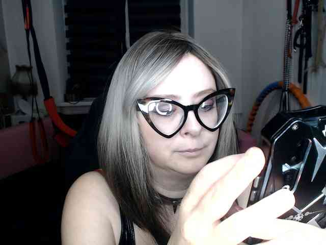 missGODDESS webcam
