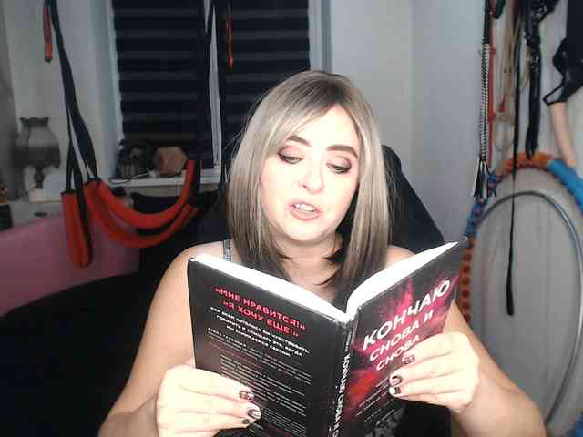 missGODDESS webcam
