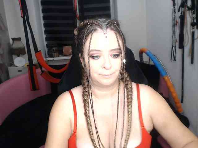 missGODDESS webcam