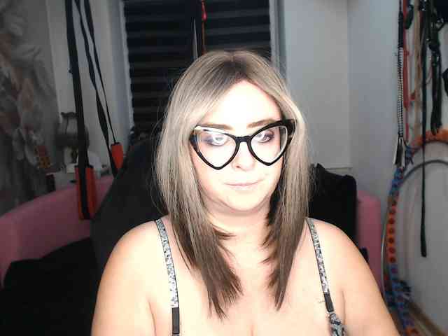 missGODDESS webcam