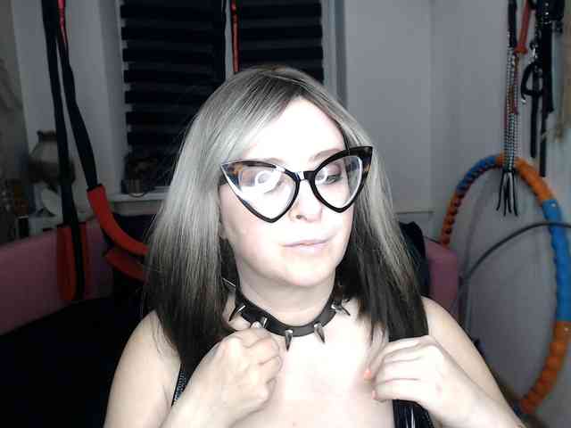 missGODDESS webcam