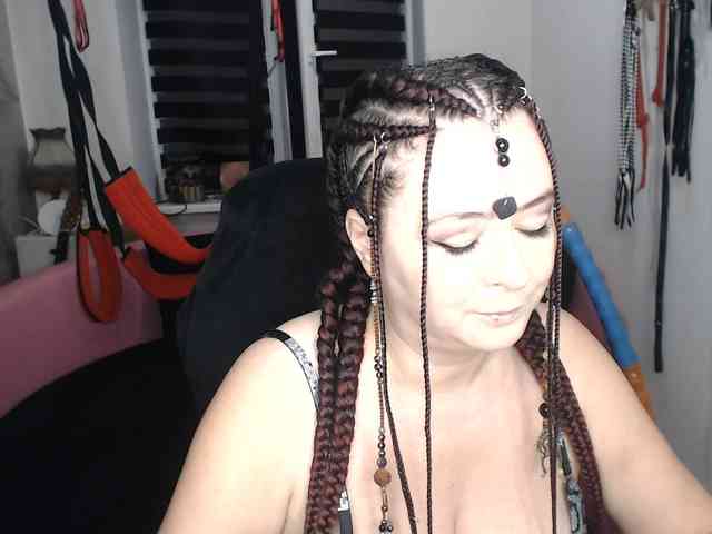 missGODDESS webcam
