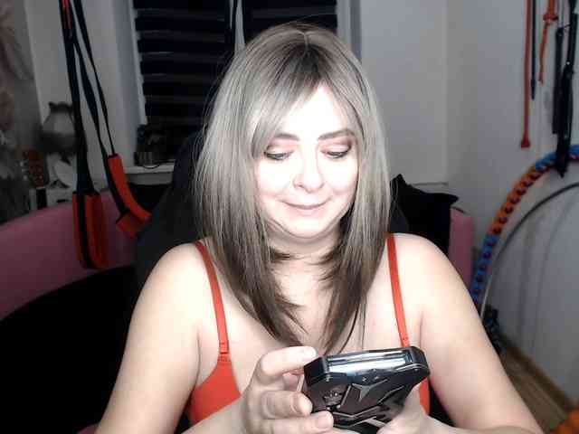missGODDESS webcam