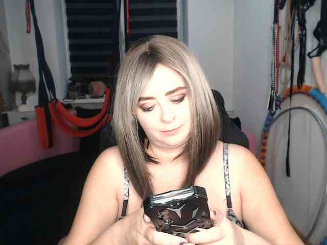 missGODDESS webcam