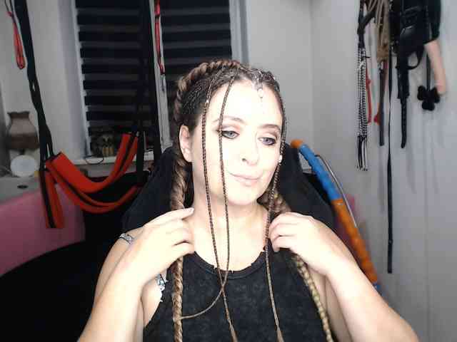 missGODDESS webcam