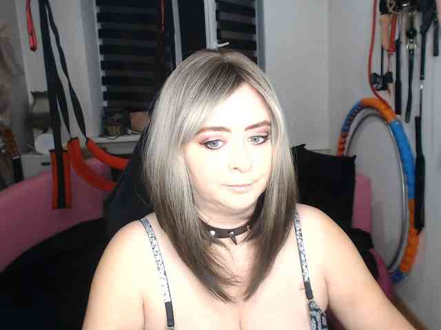 missGODDESS webcam