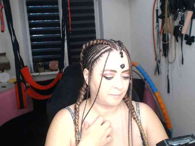 missGODDESS webcam